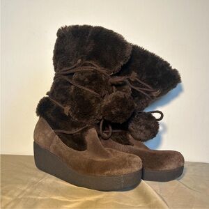 Y2K Brown Faux-Fur Pom Pom Wedge boots